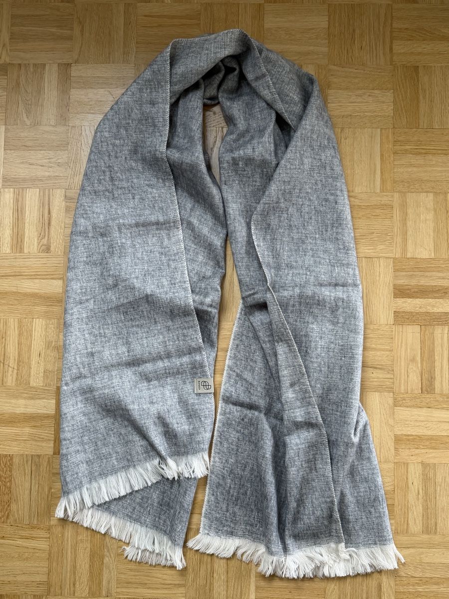 Foulard & Sciarpe: Winter Schal aus Alpakawolle hellgrau – Usato da Jona venduto da dar_k2v9 1