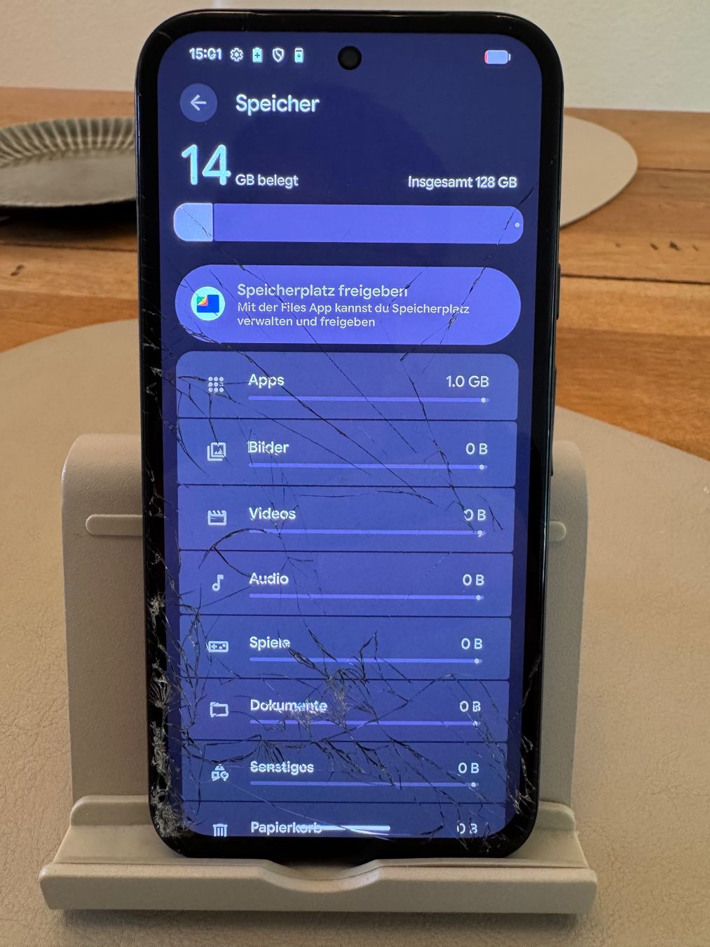 Google Telefoni cellulari / Smartphones: Google Pixel 8a – 128 GB – Difettoso da Adliswil venduto da Busys 1