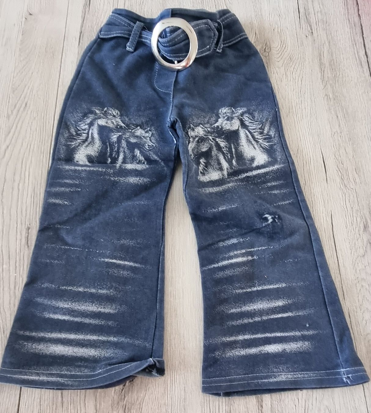 Lotti & Set di vestiti: Kleider für Mädchen gr.86 – Usato da Grossdietwil venduto da GNOM313 2