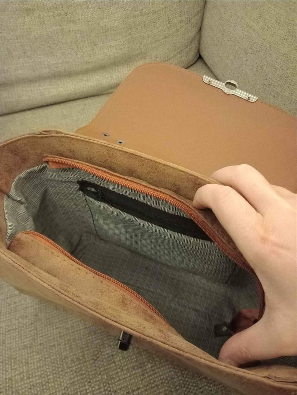 Borse da donna: Handtasche – Usato da Frauenfeld venduto da vesna97 2