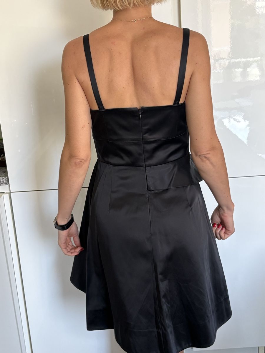 Pinko Vestiti: Bellissimo vestito Pinko – Usato da Chiasso venduto da myt_k8rf 1