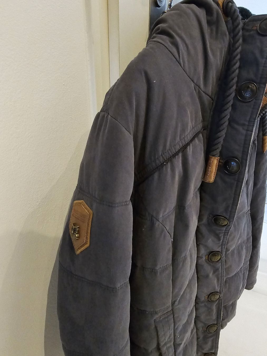 Giacche: Warme Winterjacke Naketano Grösse: M – Usato da Zürich venduto da TrueTrade 3