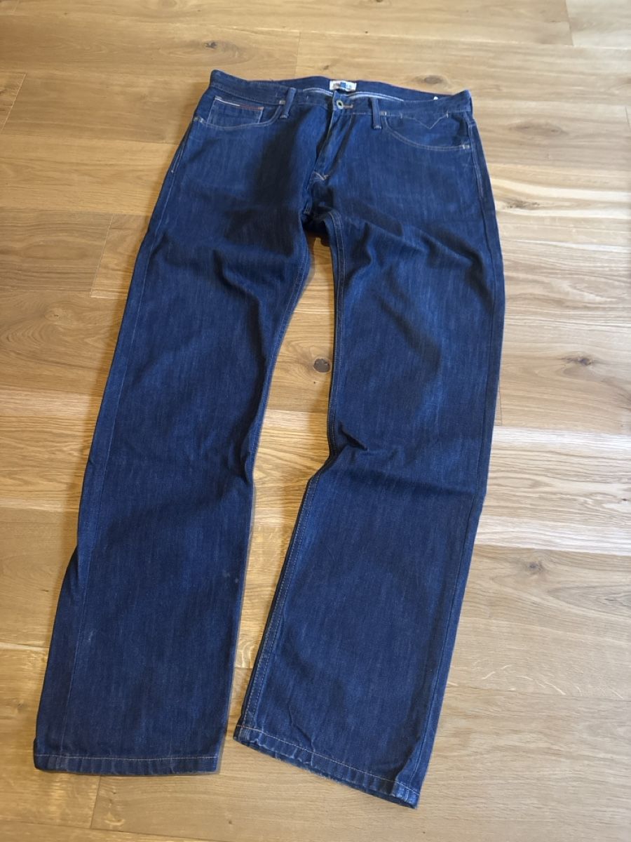 Jeans: Tommy Hilfiger jeans – D'occasion à Nidau par stubeee 2