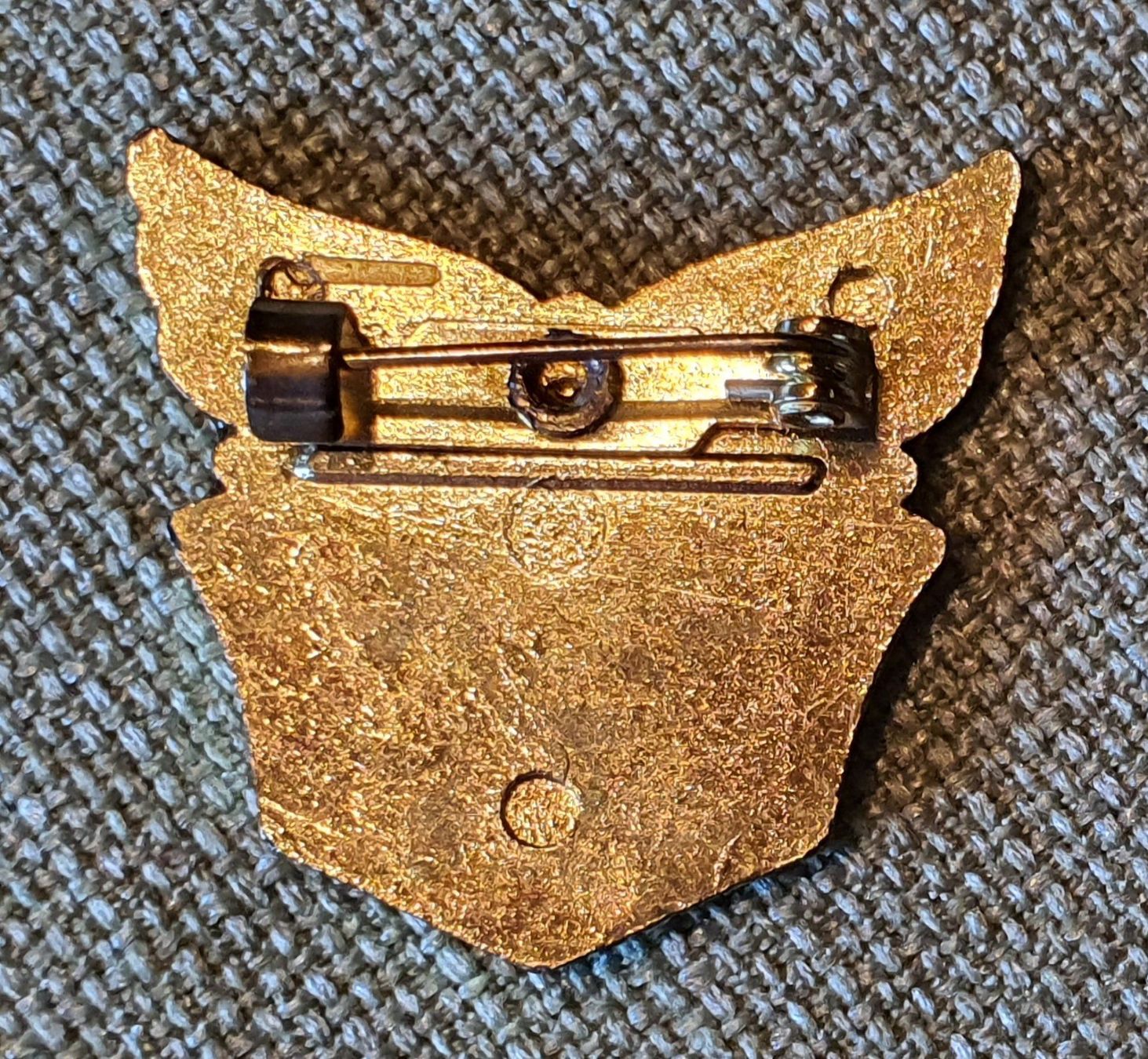 Spille & Fermagli: L688 - Brosche TEDDY'S OR NOTHING – Usato da Reinach BL venduto da Boston-Verkauf 1