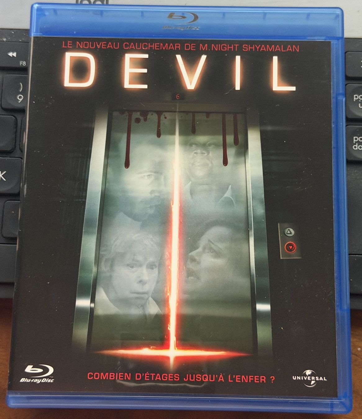Tutti i DVDs: Devil (2011) - Blu-ray – Usato da Semsales venduto da __Florian__ 1