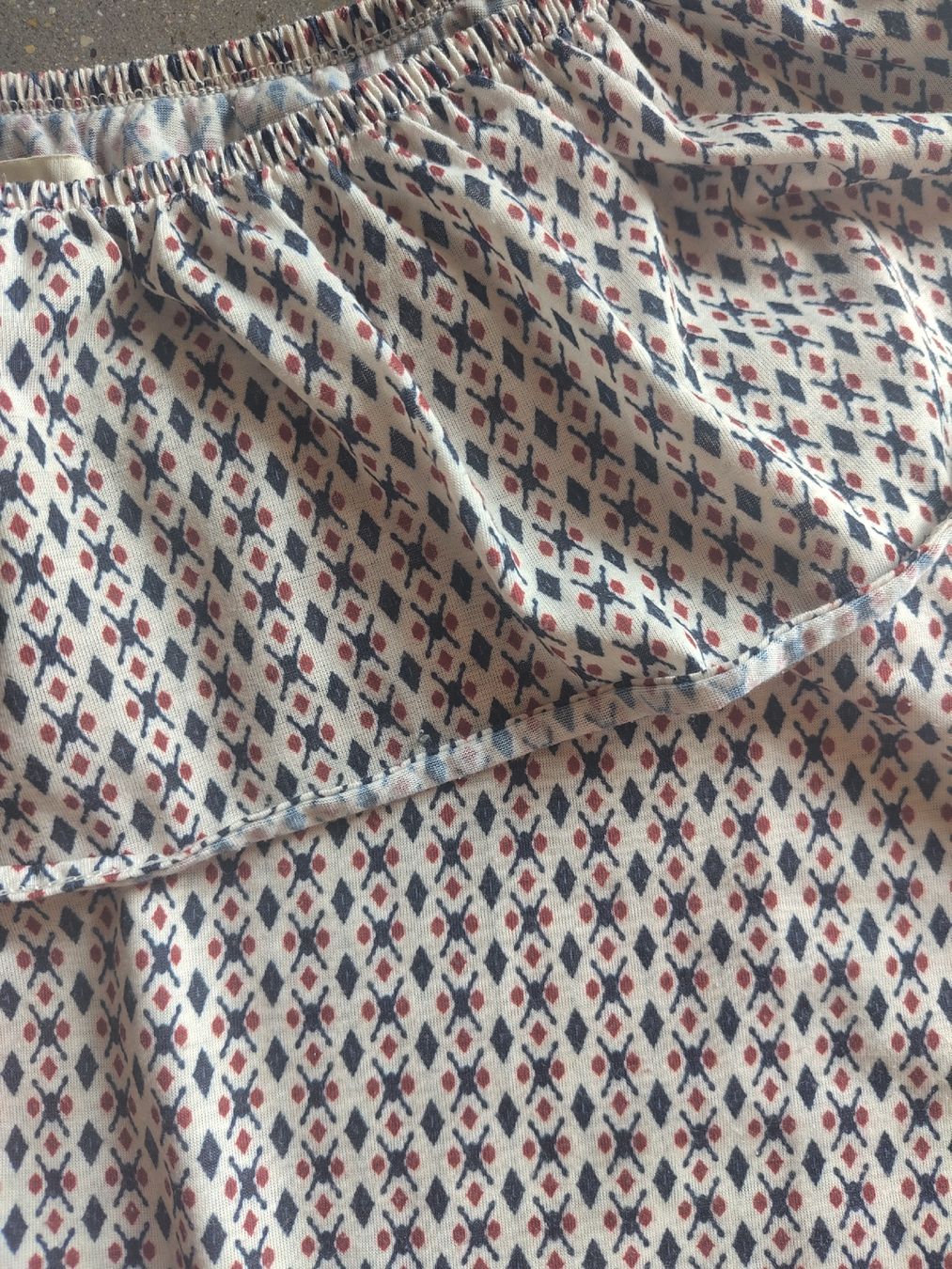 H&M T-Shirts: H&M T-Shirt – Gebraucht aus Zürich von aurelie.99 1