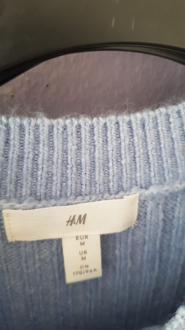 H&M Maglioni & Felpe: Pull bleu moelleux taille M H&M – Nuovo (secondo la descrizione) da Versoix venduto da aline_b 2