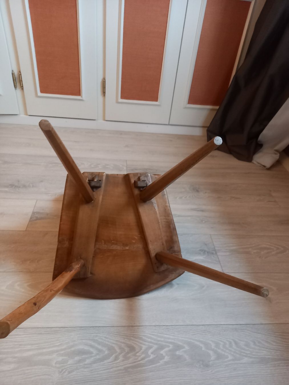 Sedie: Chaise provenant du centre de la Suisse datant de 1828 – Usato da GENEVE venduto da goldforall 5