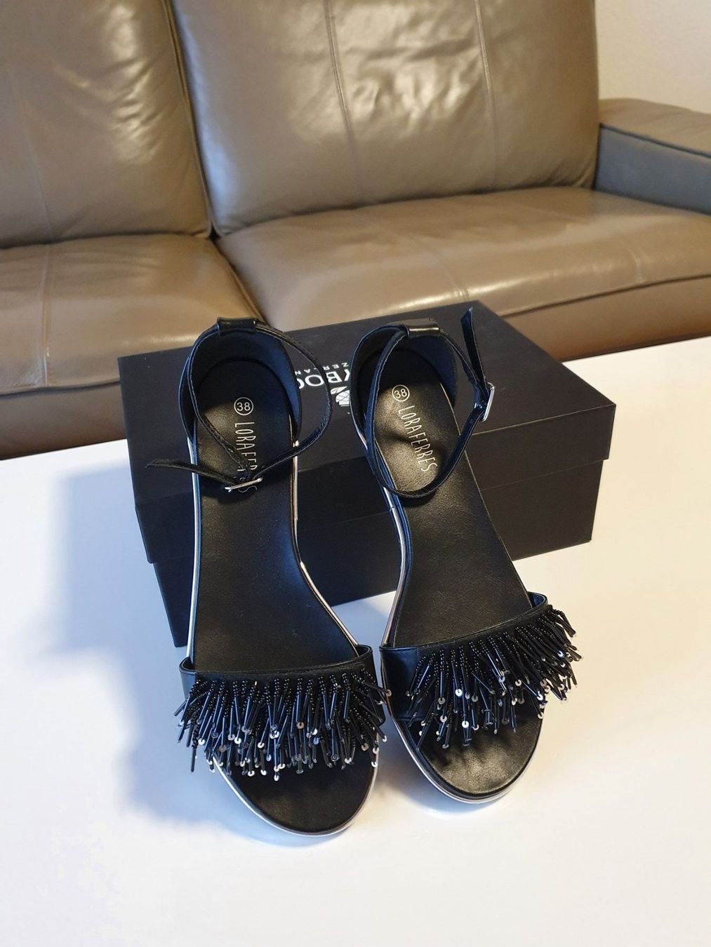 Scarpe da donna: Sandalen gr.38 – Nuovo (secondo la descrizione) da Cham venduto da Primles