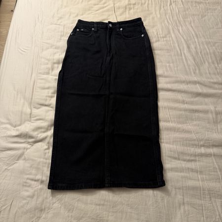 Calvin Klein denim skirt