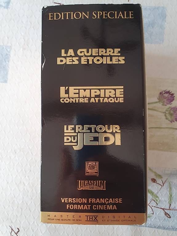 Tutti i DVDs: Coffret DVD – Usato da Lavey-Village venduto da Dumbine