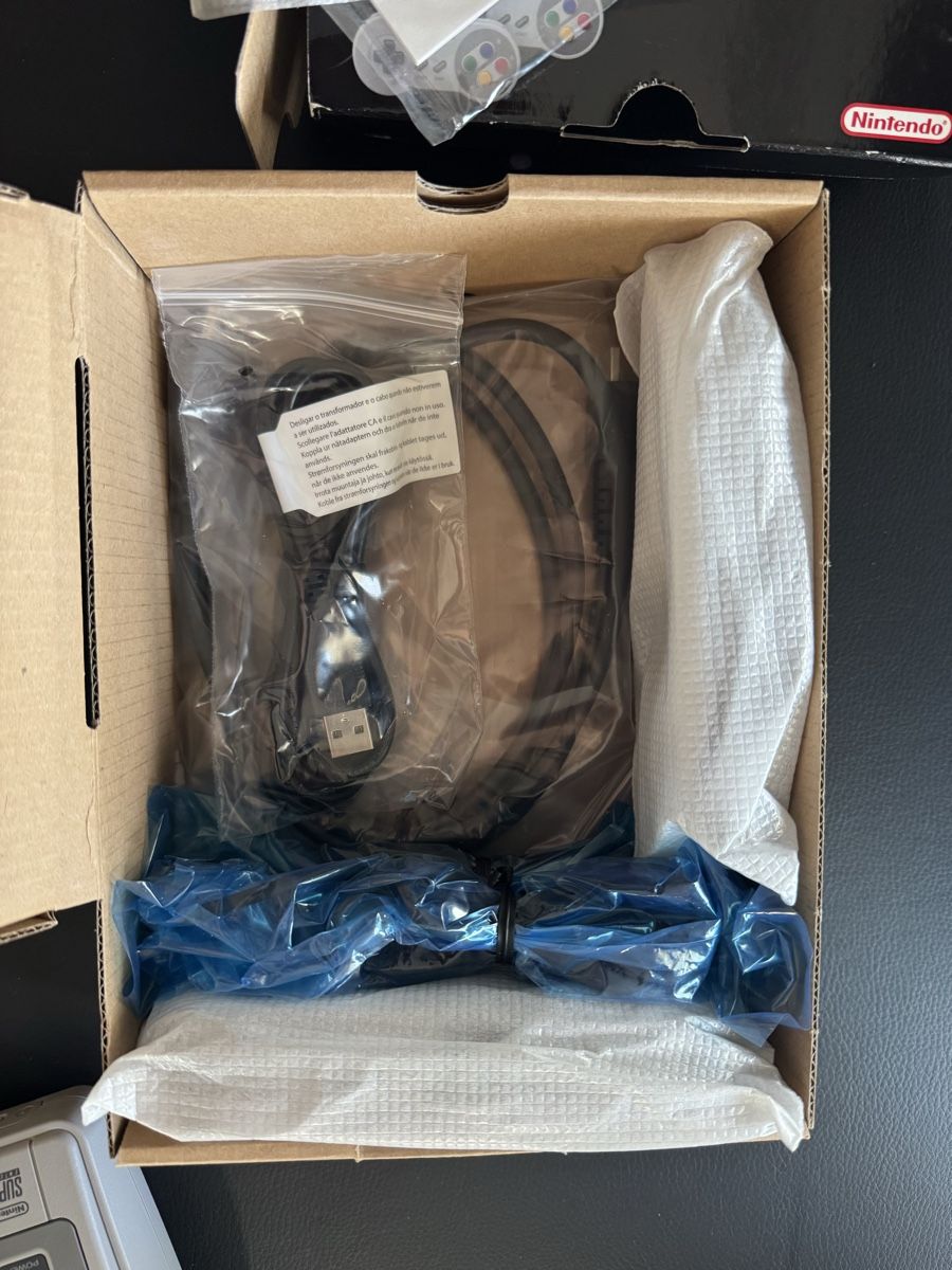 Nintendo Console: Super Nintendo Classic Mini – Nuovo (secondo la descrizione) da Blonay venduto da ADO_79 3
