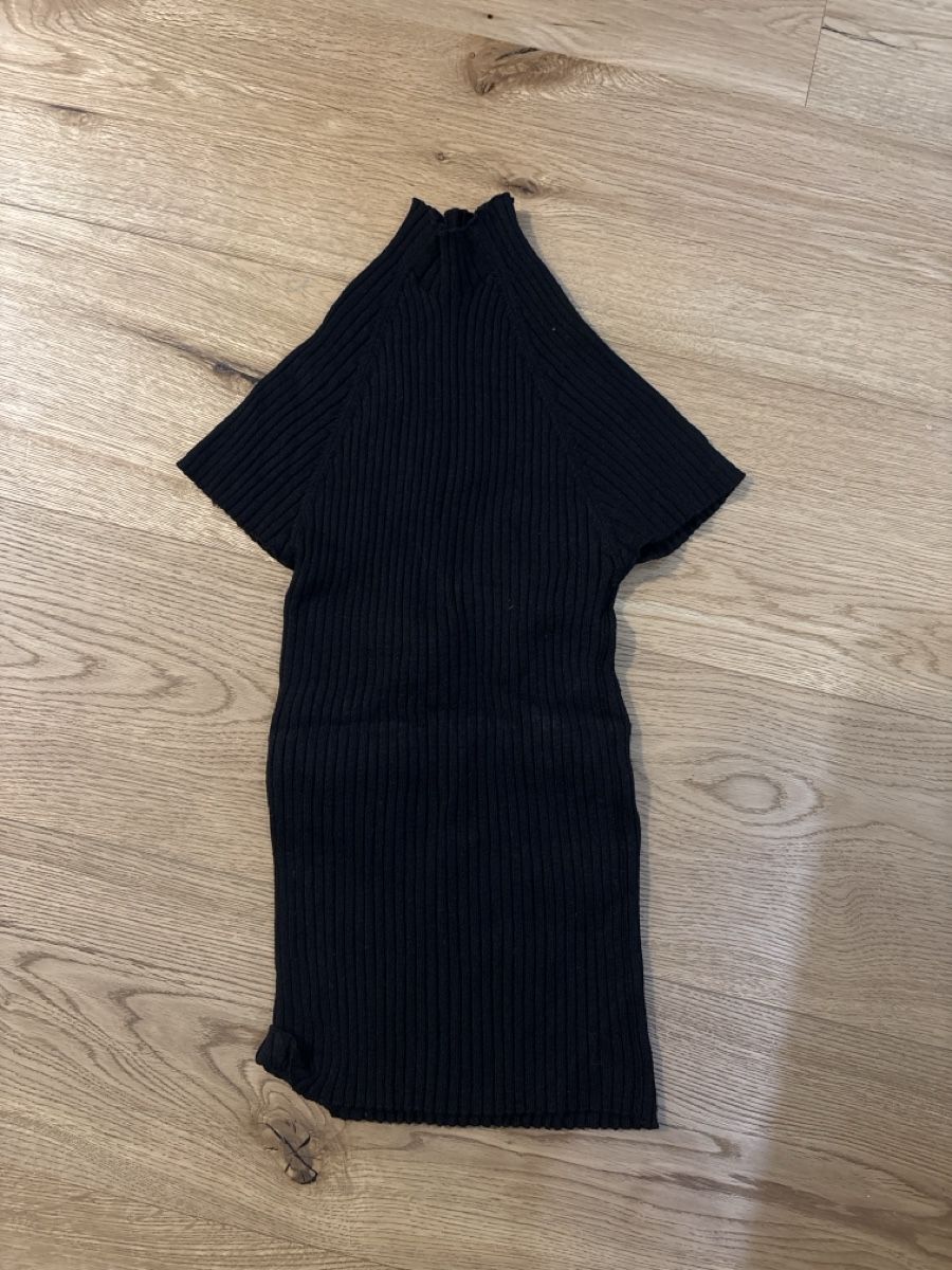 T-Shirts: T-Shirt – Neu (gemäss Beschreibung) aus St. Gallen von sabrina_19