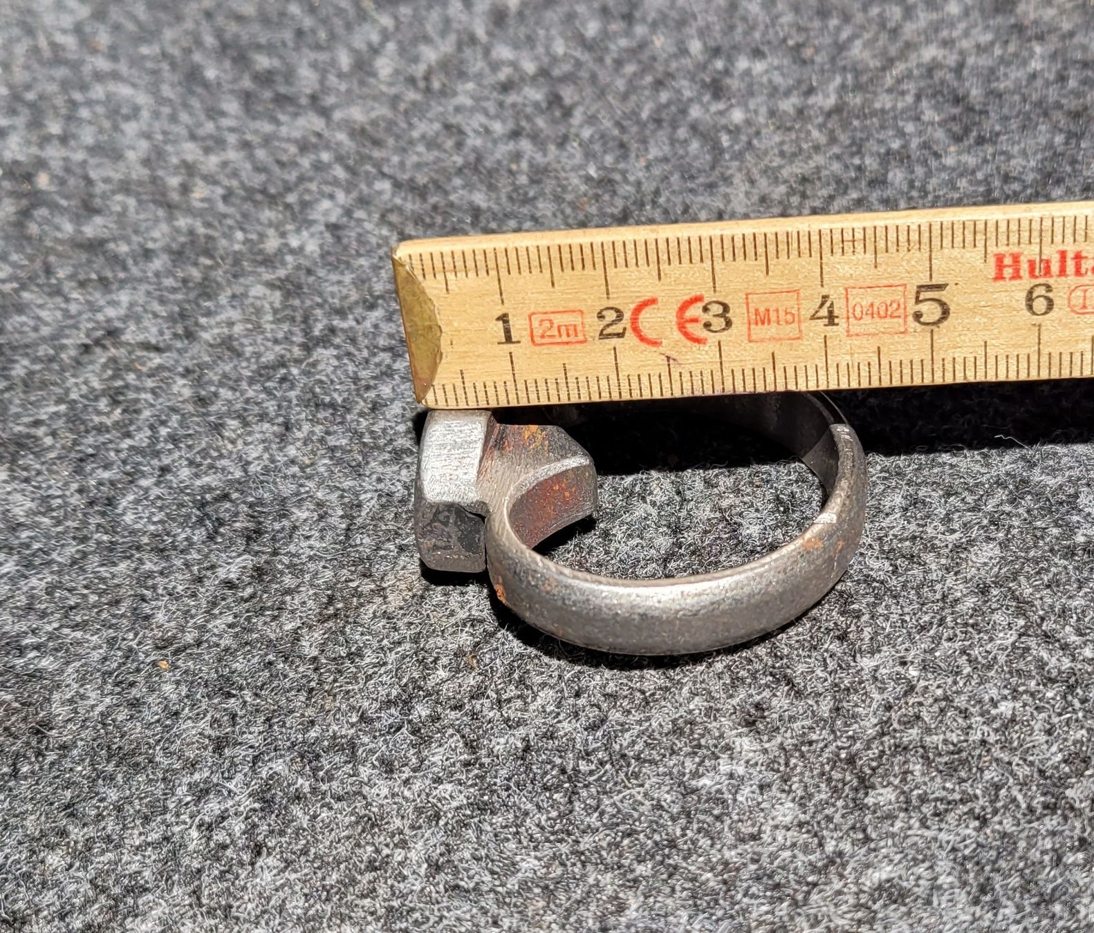 Chiavi: Schlüssel - Ring Möbelgriffe Reite Ringmutter M10 . – Nuovo (secondo la descrizione) da Emmenbrücke venduto da yanndrechsler 1