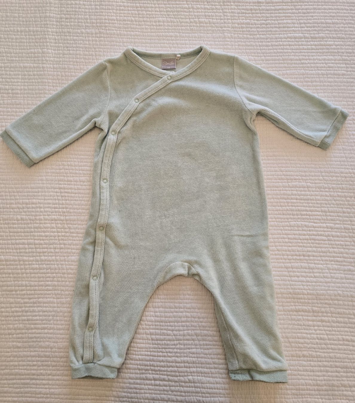 Pyjamas & Ähnliches: Lot de 2 pyjamas bébé sans pieds, taille 6 mois – Gebraucht aus Genève von cec_d6pg 1