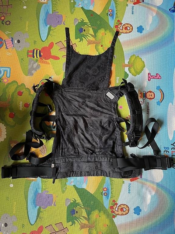 Marsupi portabebè: Fidella Toddler Trage bis 22kg – Usato da Zizers venduto da Sahu1
