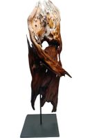 Skulptur aus Eibenholz