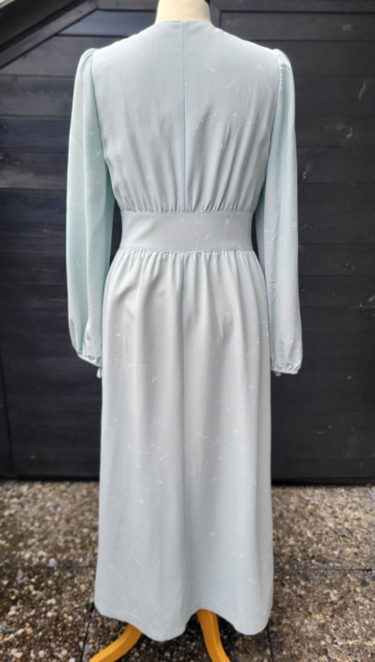 Vestiti: Robe bleu en soie – Nuovo (secondo la descrizione) da Fribourg venduto da VictoriaShop7 1