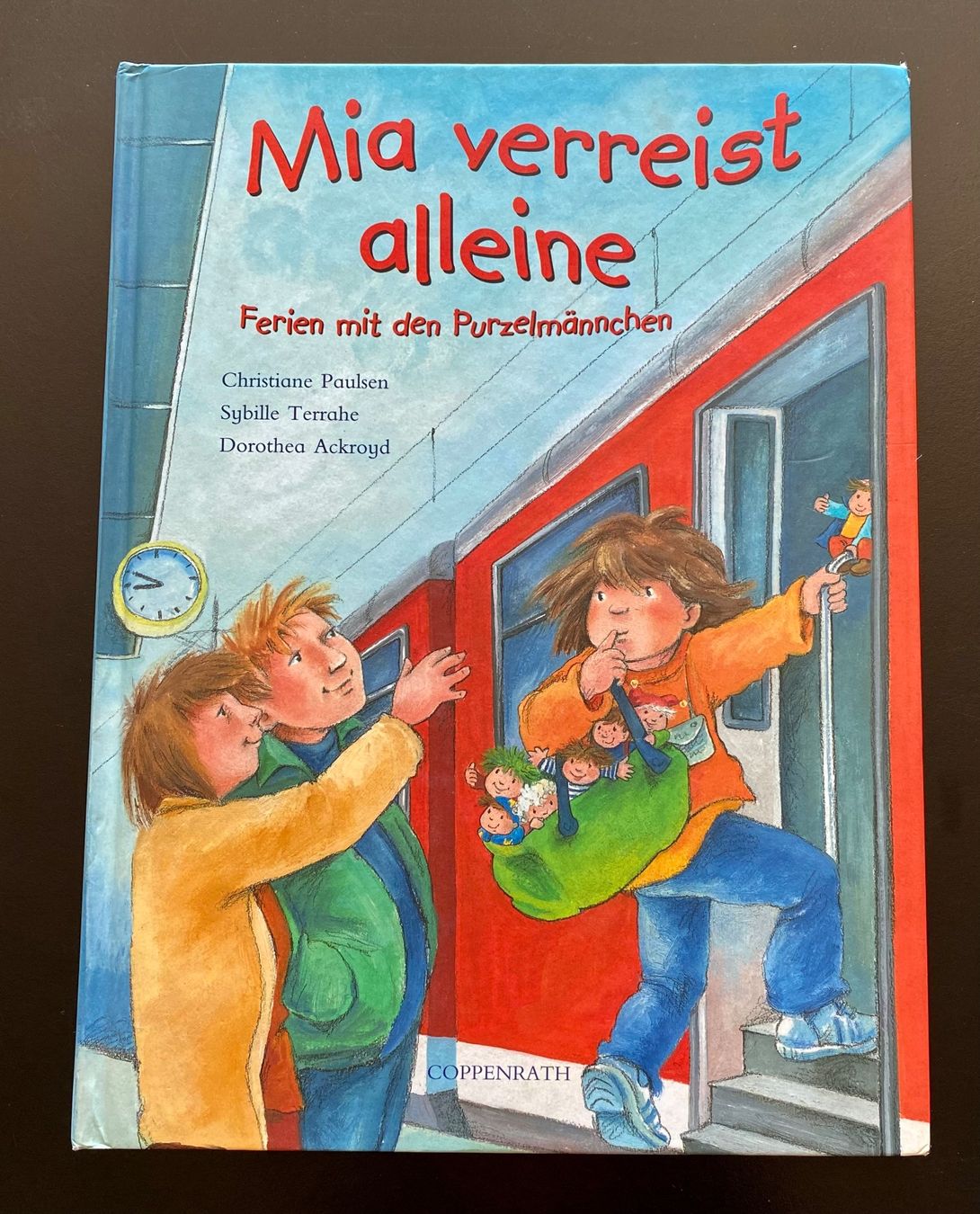 Libri: Mia verreist alleine – Usato da Nussbaumen AG venduto da schuba2000