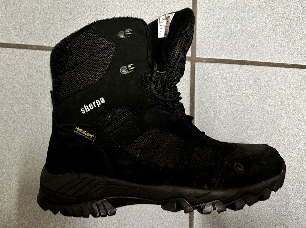 Herrenschuhe: Trekking sherpa scarpa 43 numero – Gebraucht aus Herisau von debora9 5