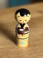 Japanische Holzpuppe Kokeshi