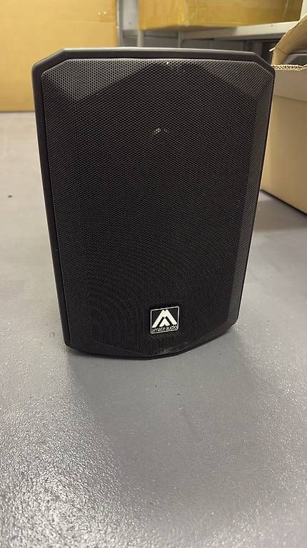 Casse acustiche: amate audio Installationslautsprecher mit Halterungen – Usato da Gipf-Oberfrick venduto da Fam.Mueller.Wittnau