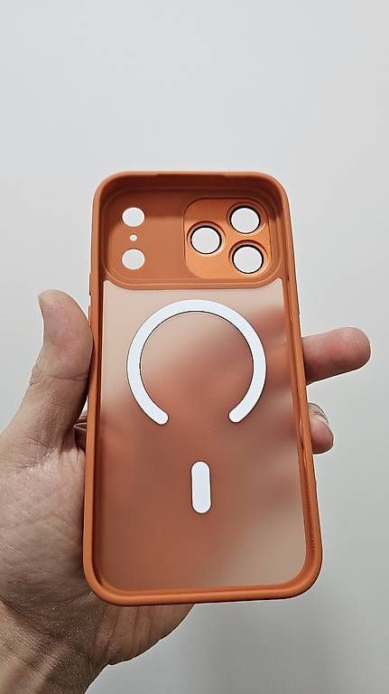 Cover & Protezioni schermo: Coque pour iPhone 17 Pro Max – Nuovo e nell'imballaggio originale da Martigny venduto da IB_Store 1