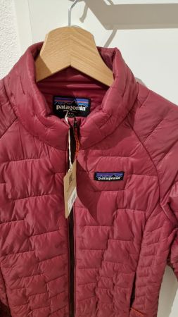 NEW - Women's Micro Puff Jacket - Patagonia (S)