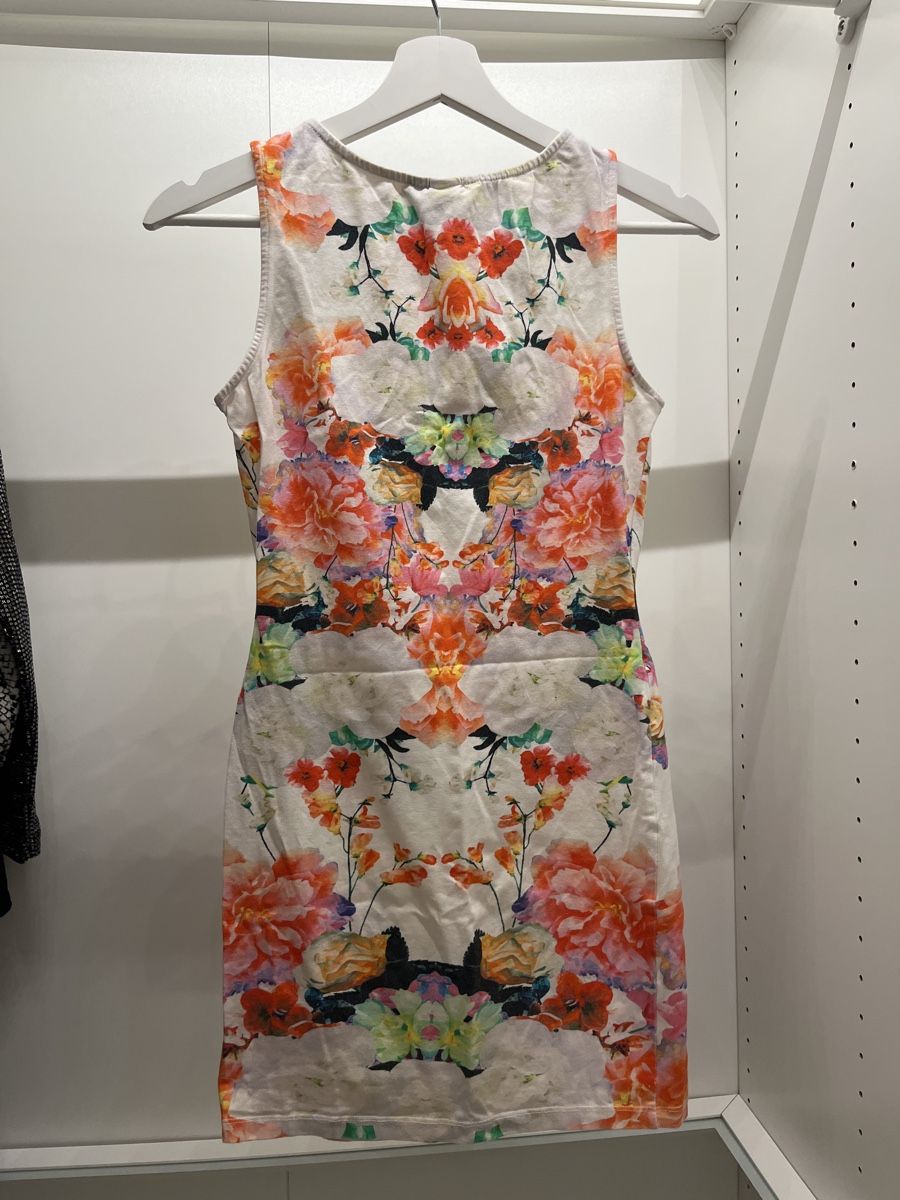 H&M Vestiti: Sommerkleid Blumenmuster Gr. 36 H&M – Usato da St. Gallen venduto da Lxra145 2