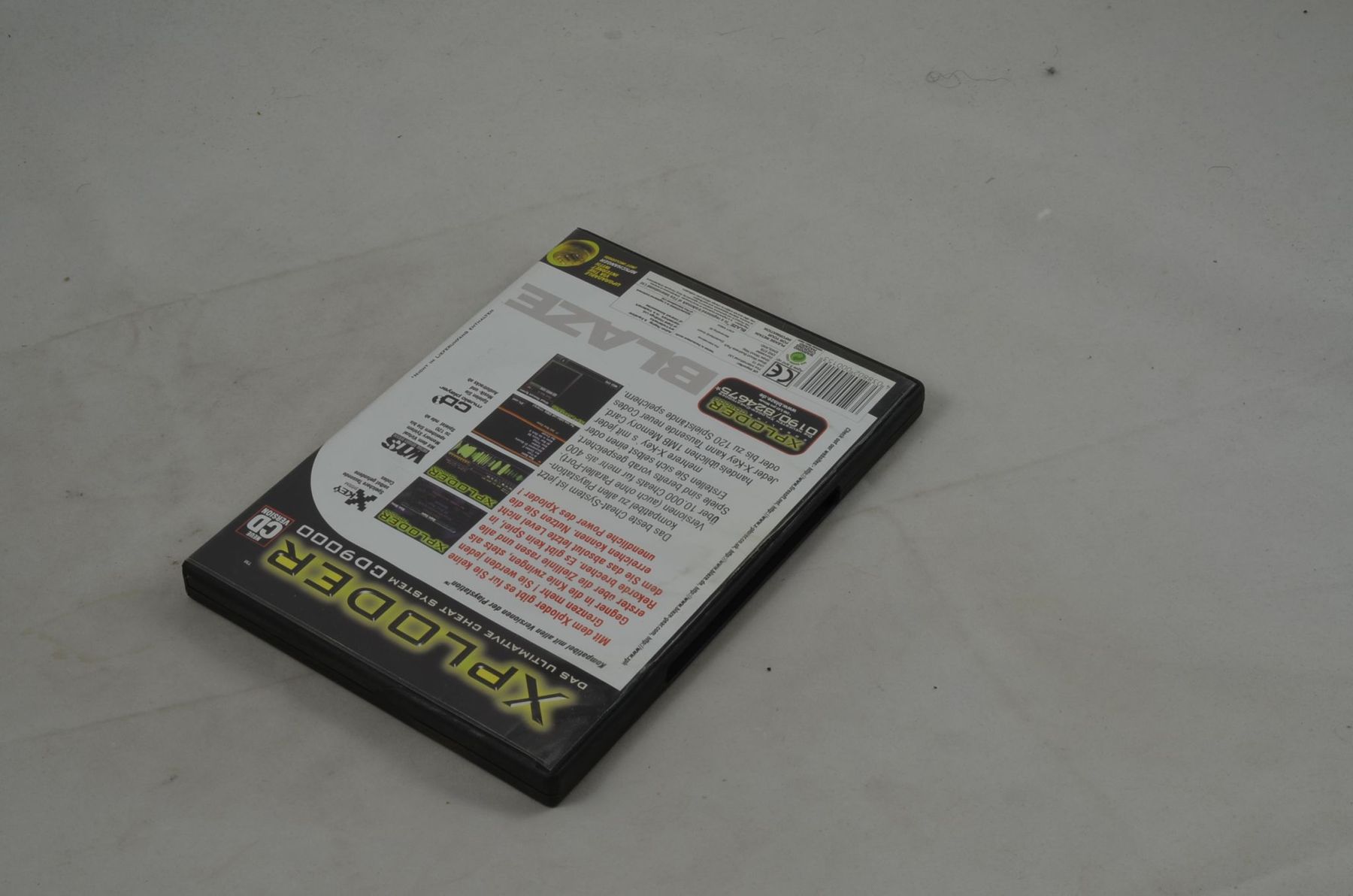 Controller: PS1 Xploder CD9000 CD – Defekt aus Buchs AG von SellAndBuyX 1