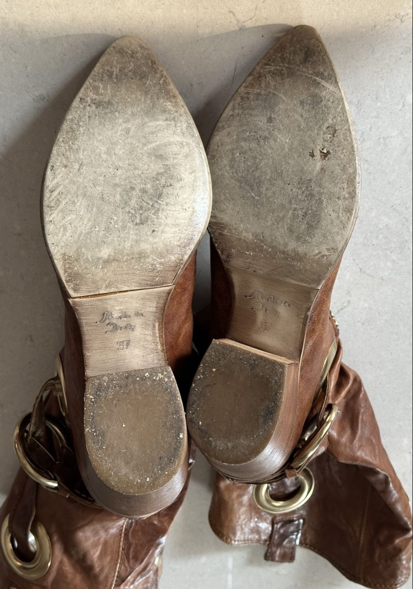 Scarpe da donna: Stivale in pelle Bata – Usato da Castel San Pietro venduto da Moregi 4
