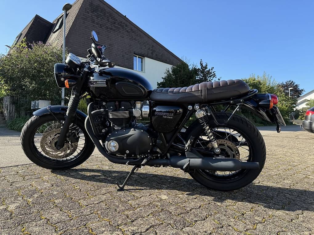 Triumph Strada: Triumph Bonneville T120 Black – Usato da Rüti ZH venduto da FabFour01 4