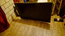4K UHD Philips 50PUS7303 Fernseher/TV, guter Zustand
