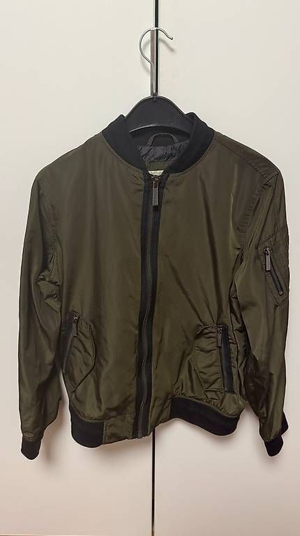 Jacken: Michael Kors Bomberjacke Herren Grösse M – Gebraucht aus Zürich von B.Yaman