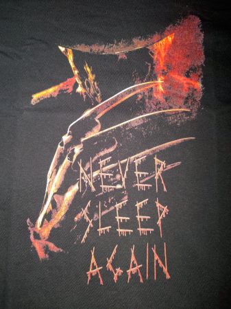 A NIGHTMARE ON ELM STREET ** T-SHIRT ** NEU ** FREDDY KRÜGER