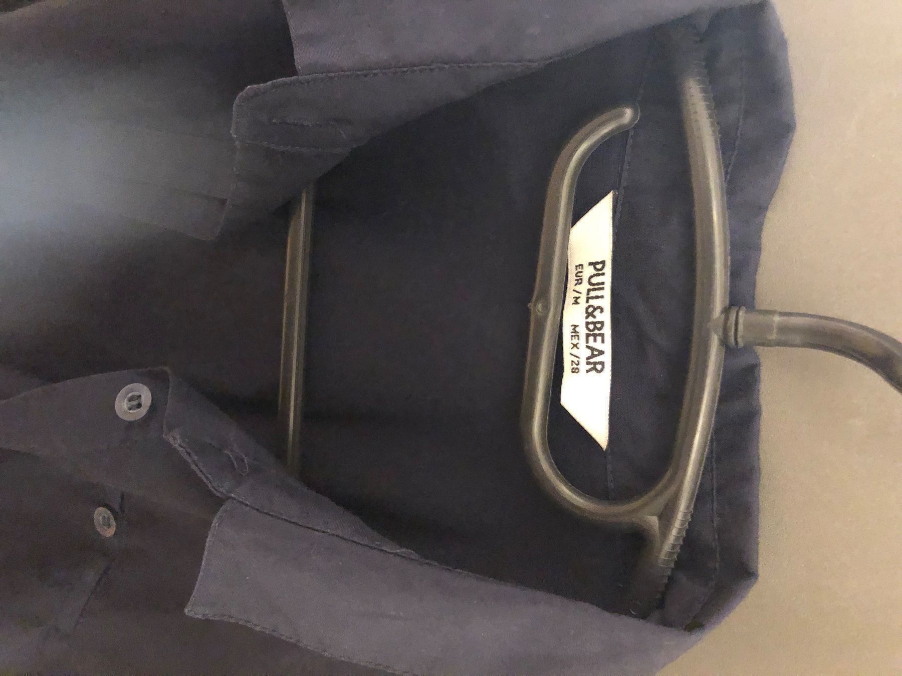 Chemisiers: Bluse Pull&Bear Grösse M – Neuf (Voir description) à Lupsingen par sta_wgg5 2