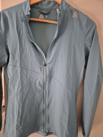 Reebok Laufjacke Damen Grösse S blau guter Zustand