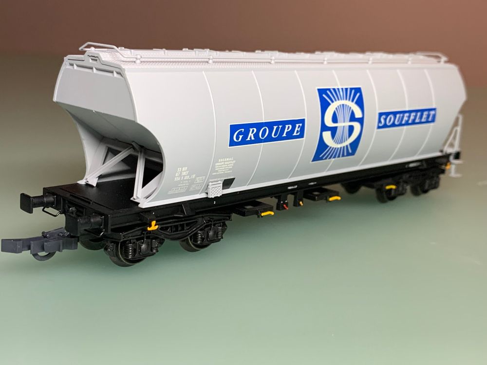 Coffret 3 wagons Silo Céréales Märklin 46321 4 essieux | Acheter sur