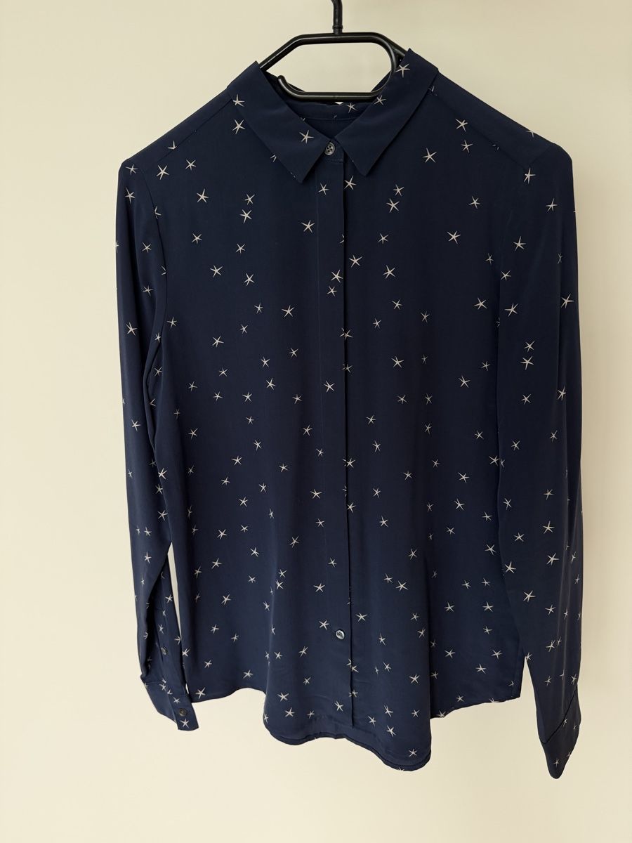 Closed Camicette: Closed Silk Blouse Navy Stars – Usato da Thalwil venduto da kirakirashop