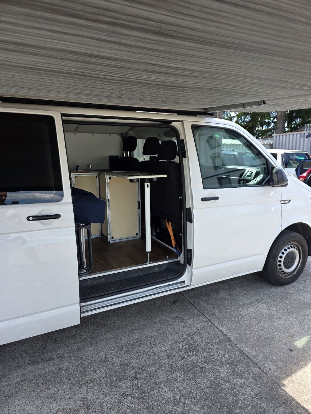 VW Veicoli da campeggio: VW T6 Camper Langer Radstand – Usato da Andhausen venduto da KG_14 3