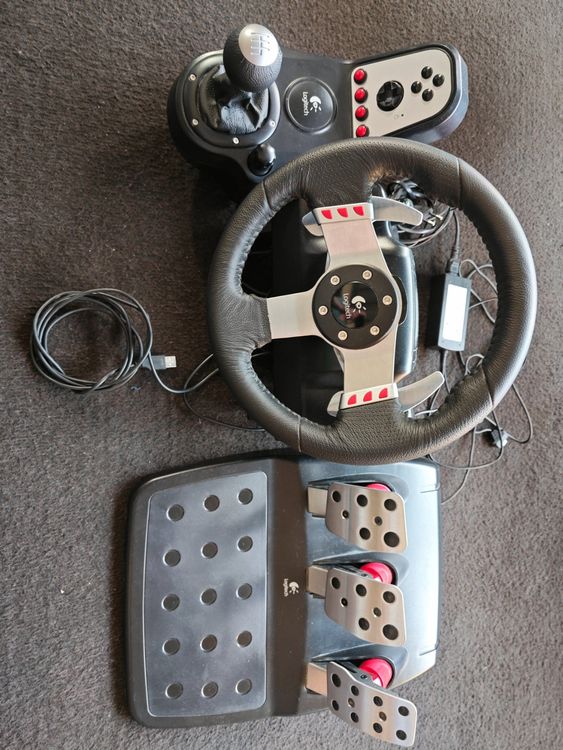 Logitech G27 (komplett: Lenker, Pedalen und H-Schaltung) (Gebraucht) in ...