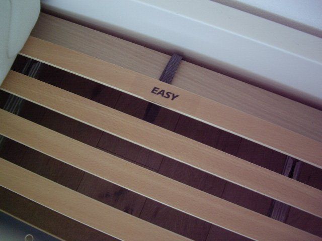 Lits: Doppelbett – D'occasion à Amriswil par lindenmannkia 2