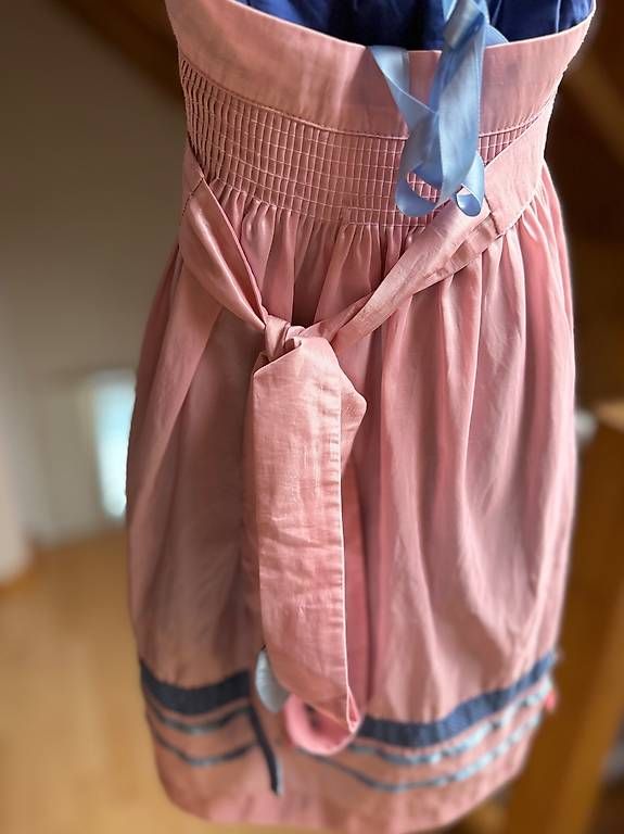 Robes: Krüger Dirndl Blau/Rosa – D'occasion à Aarberg par kiim21100 1