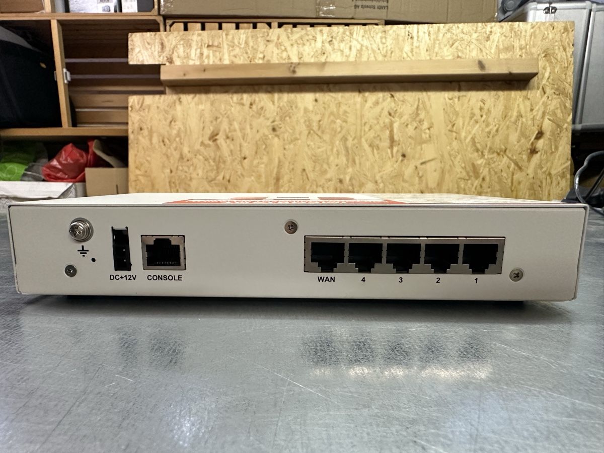 Fortinet Firewall: Fortinet FortiGate 30E Firewall – Usato da Luzern venduto da FrankGroebel 2