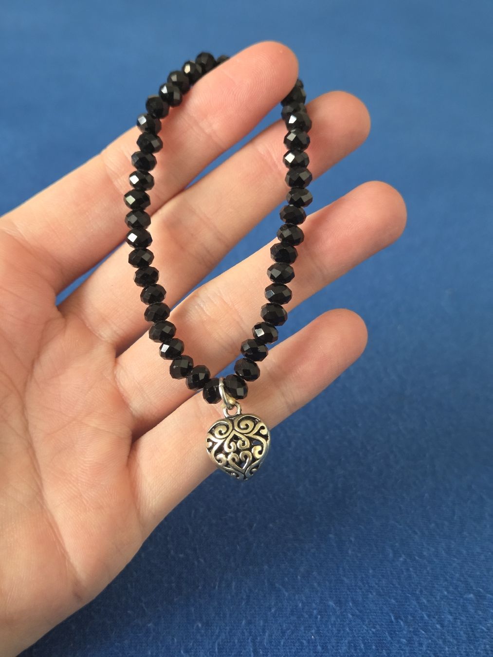 Bracciali & Braccialetti: Armband mit Herzanhänger – Usato da Rickenbach-Sulz venduto da Bacardibabe 2