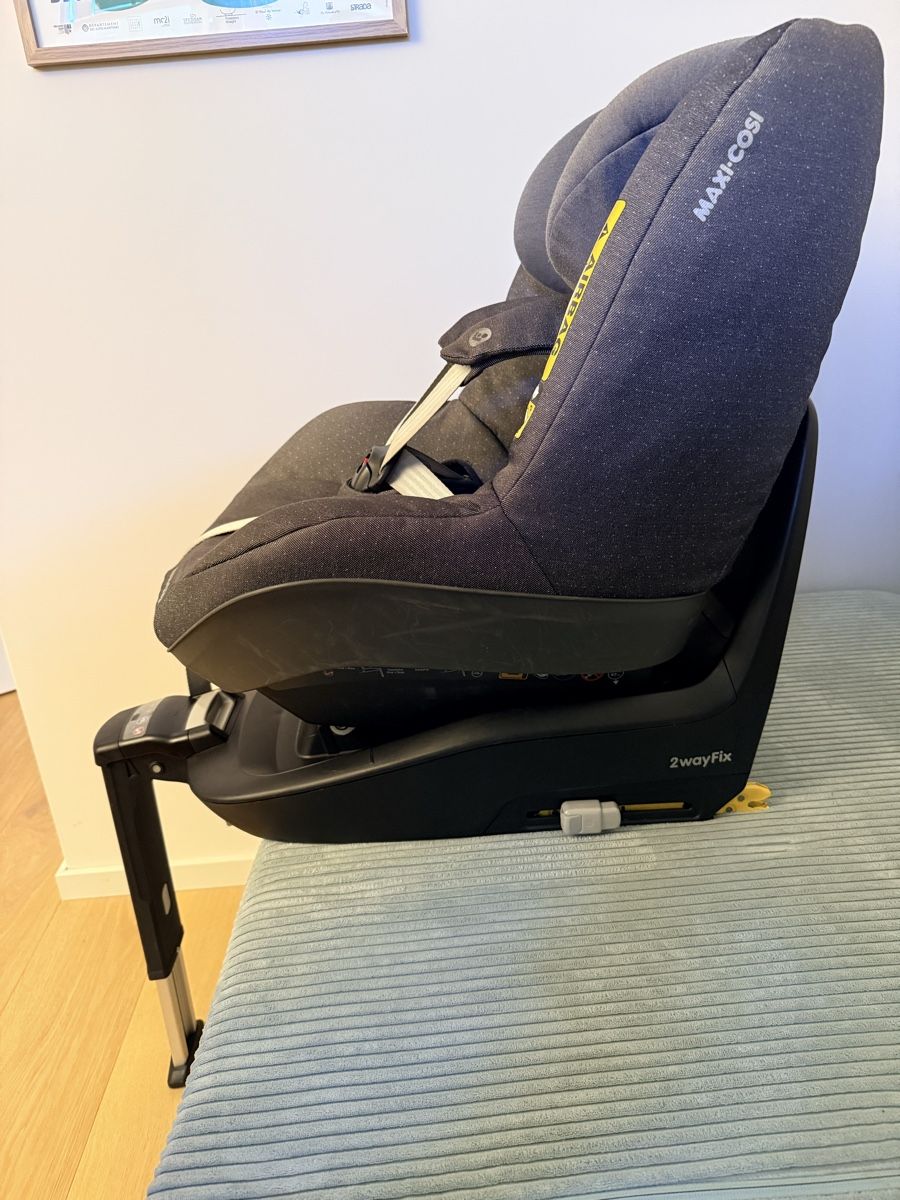 Maxi-Cosi Seggiolini per auto: Maxi-Cosi Pearl Pro 2 i-Size Authentic inkl. iso-fix – Usato da Neuheim venduto da marshphi 2