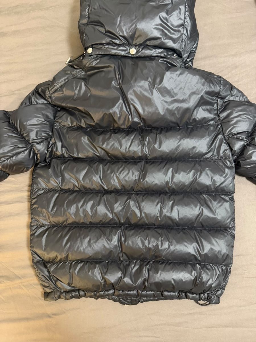 Moncler Giacche: Moncler Jacke – Usato da Freienbach venduto da aja_77dn 2