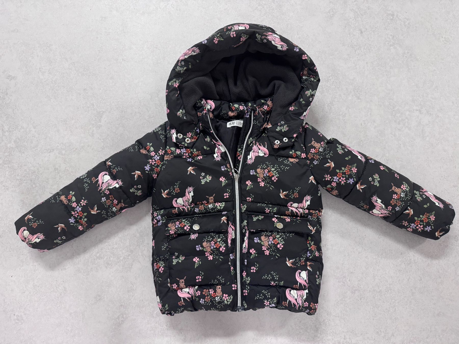 Vestes & Manteaux: Winterjacke, H&M, Grösse 116 – D'occasion à Bonaduz par lut_6rts