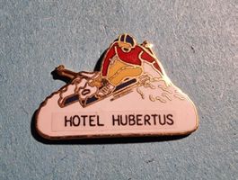 Pin Skifahrer Hotel Hubertus