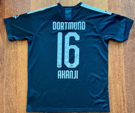 Borussia Dortmund away Shirt mit Print Akanji - 2019/20